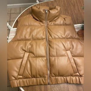 Abercrombie Ultra Mini Puffer Vest